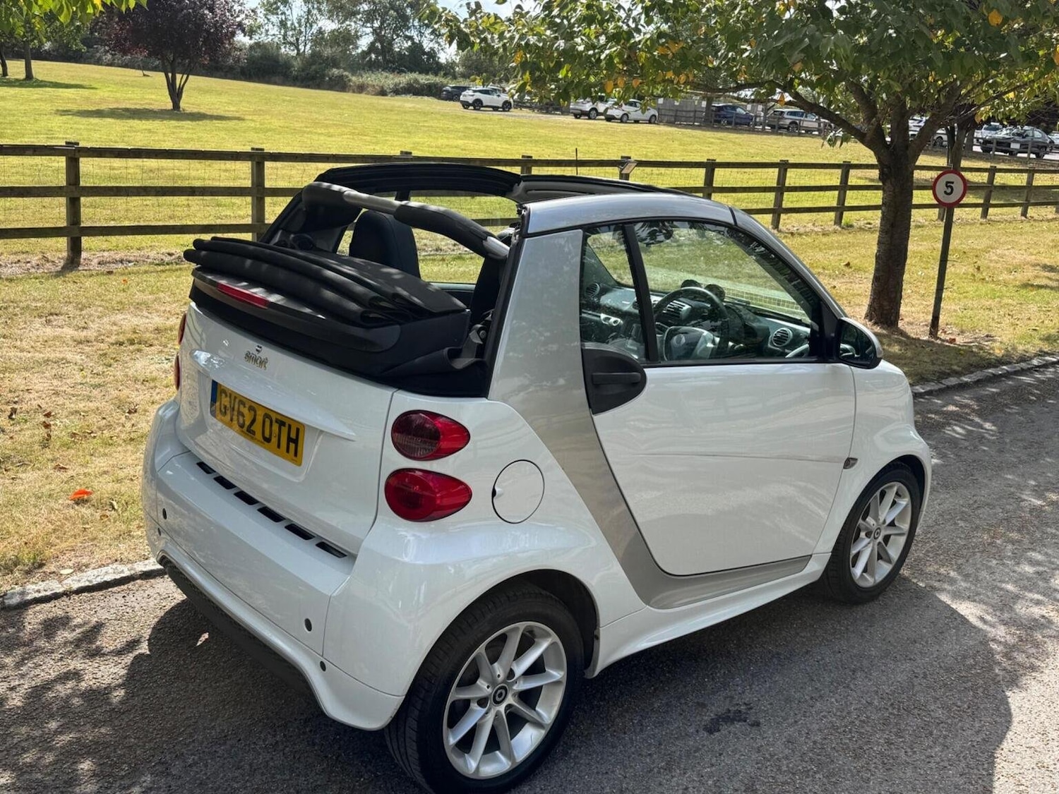 Used smart fortwo 2013 for sale - 77445660: Photo 40