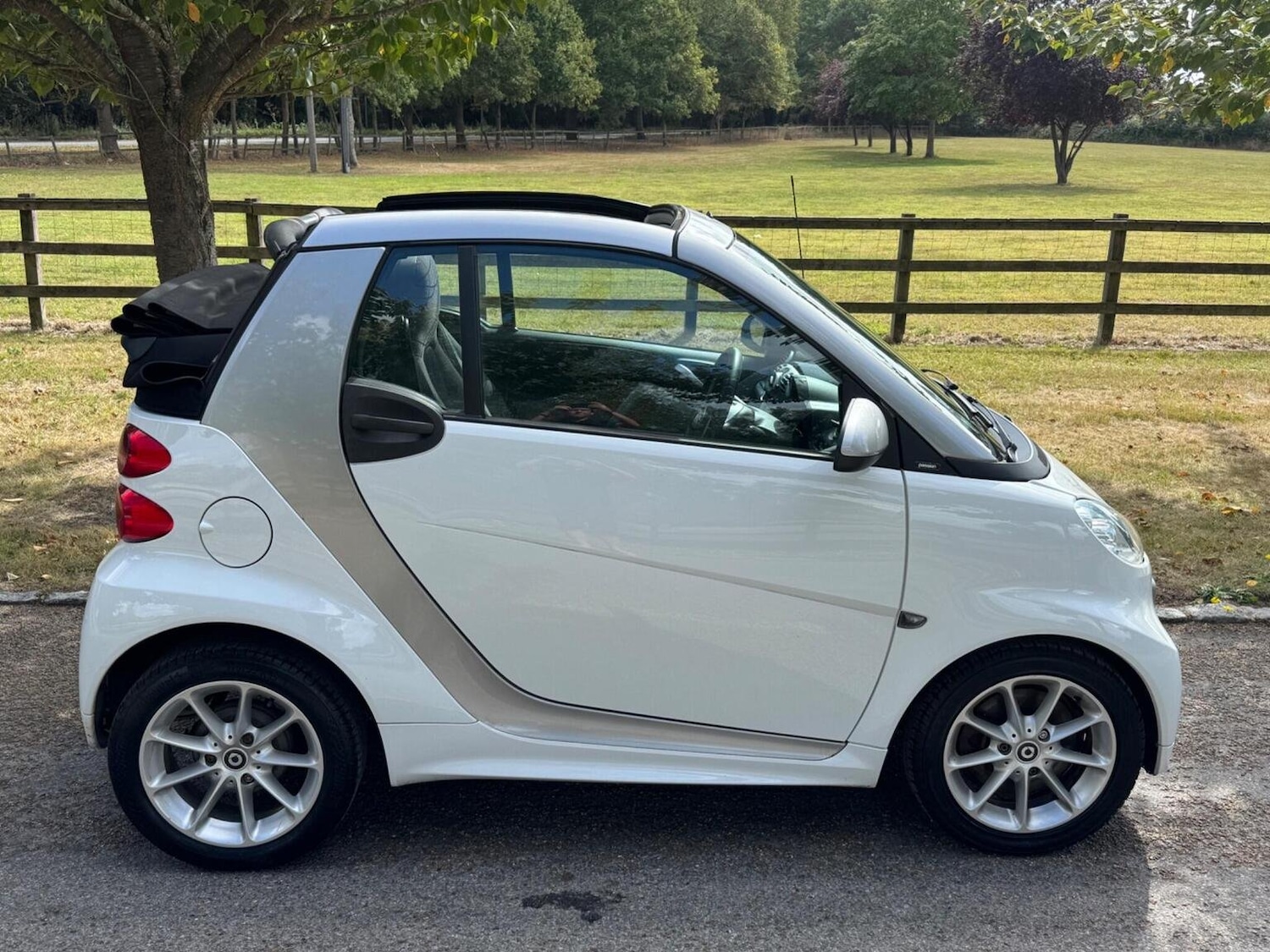 Used smart fortwo 2013 for sale - 77445660: Photo 55