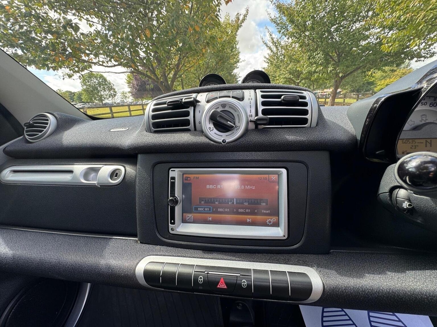 Used smart fortwo 2013 for sale - 77445660: Photo 62