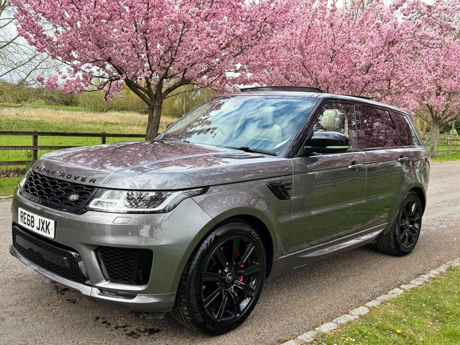 Used Land Rover Range Rover Sport 2018 for sale - 78105924: Photo 15