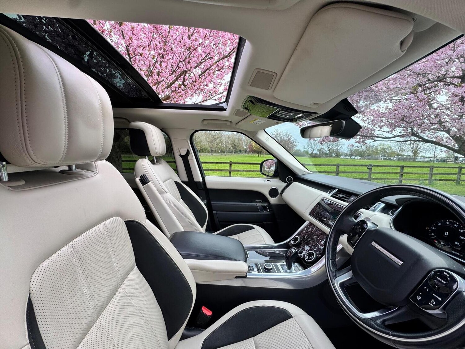 Used Land Rover Range Rover Sport 2018 for sale - 78105924: Photo 23