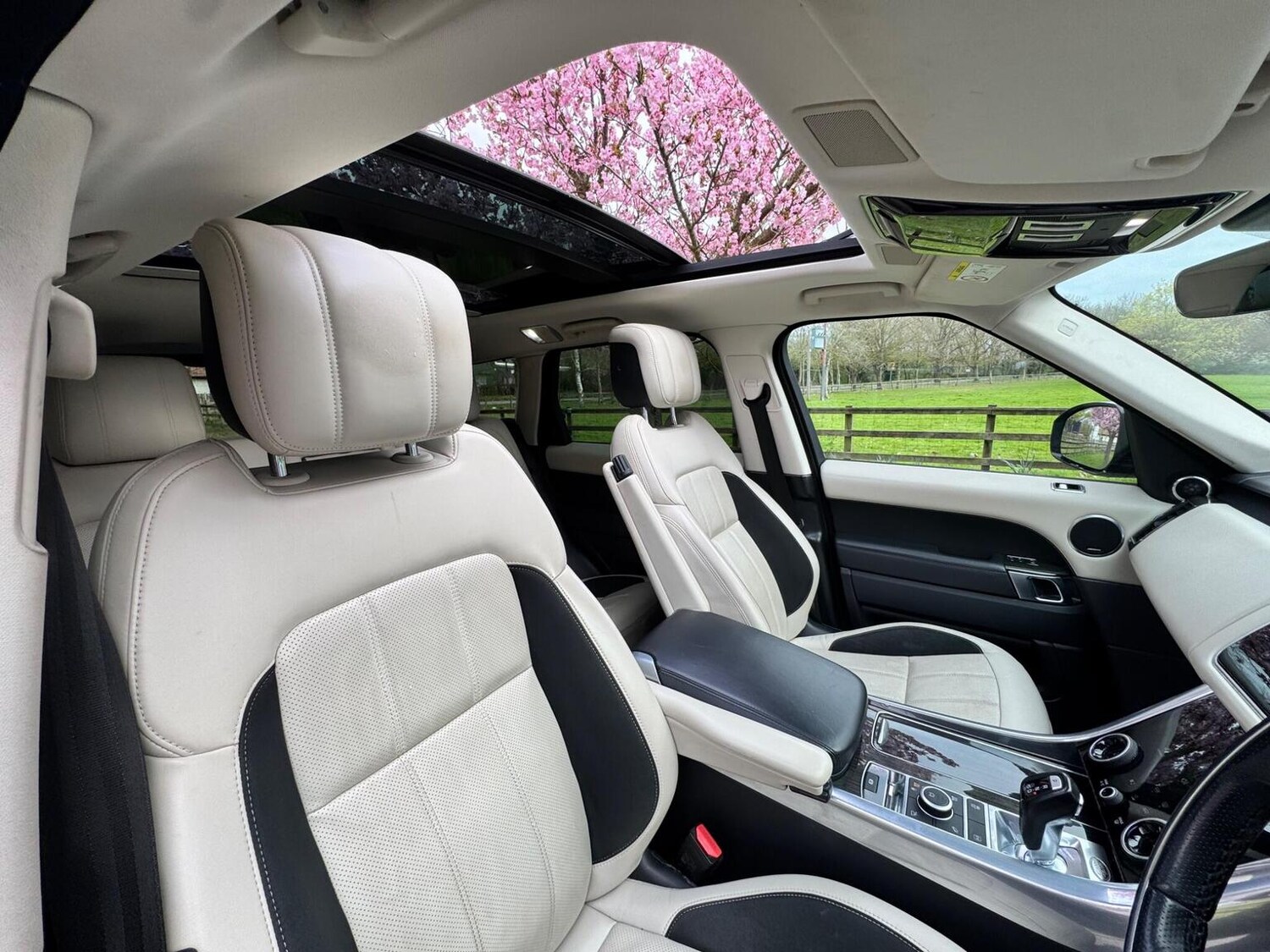 Used Land Rover Range Rover Sport 2018 for sale - 78105924: Photo 24