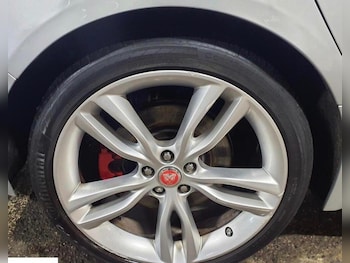 Used Jaguar XF 2017 for sale - 77774746: Photo