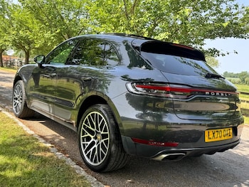Used Porsche Macan 2020 for sale - 78683279: Photo