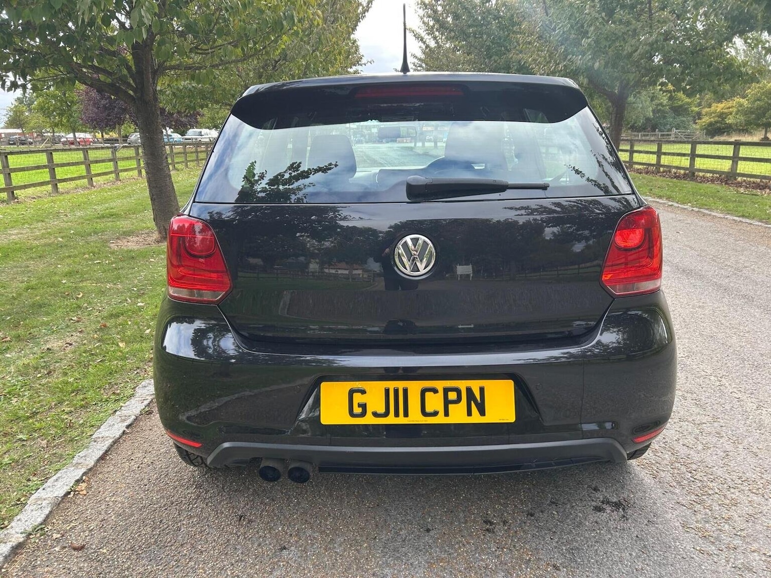 Used Volkswagen Polo 2011 for sale - 77445701: Photo 11