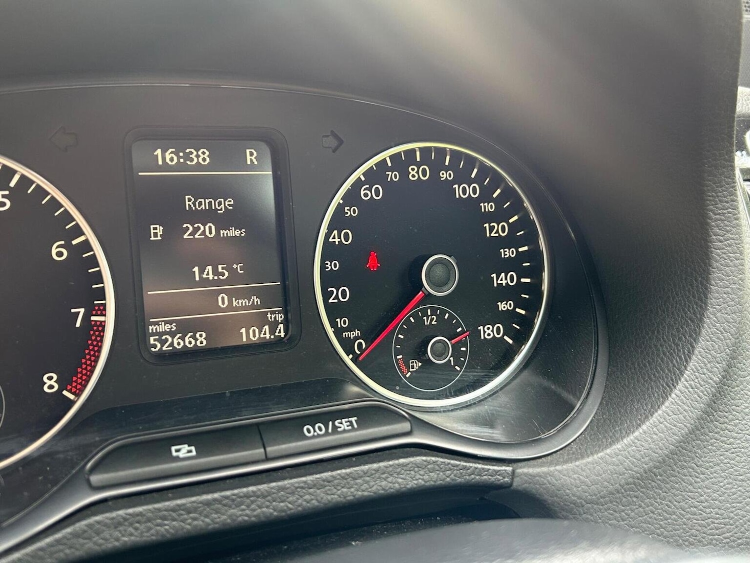 Used Volkswagen Polo 2011 for sale - 77445701: Photo 25