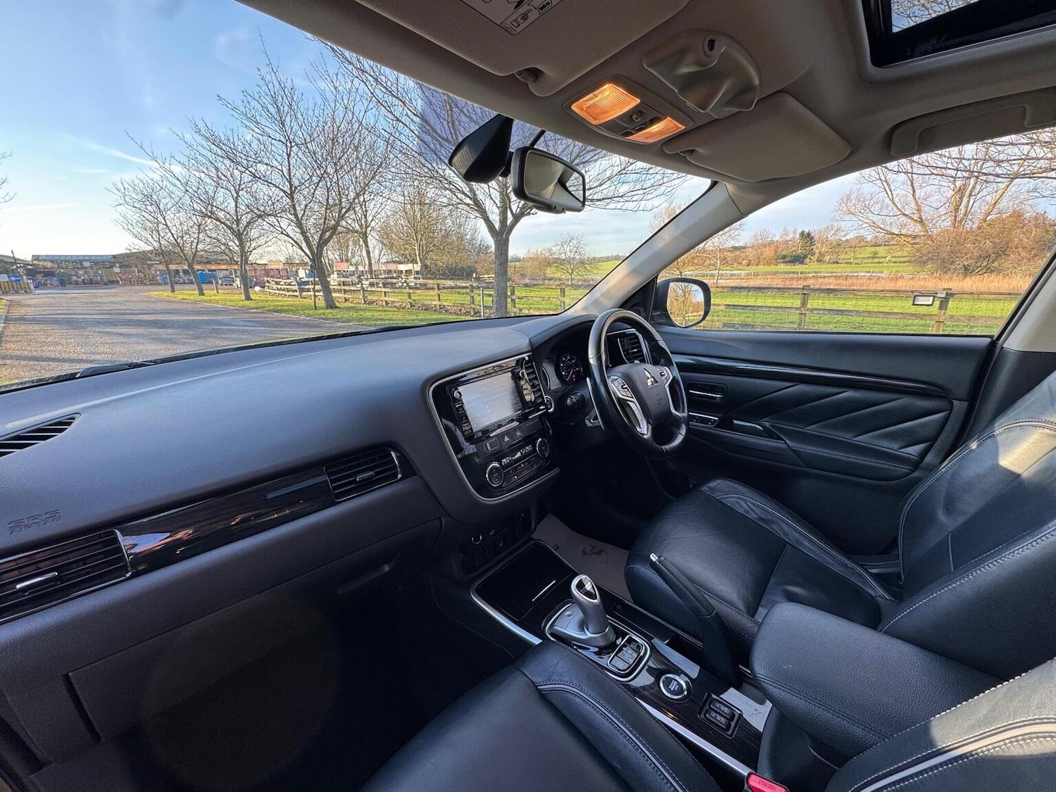 Used Mitsubishi Outlander 2015 for sale - 77445684: Photo 16