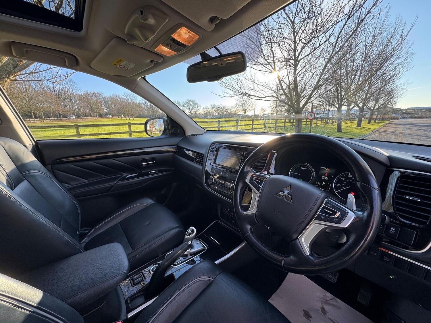 Used Mitsubishi Outlander 2015 for sale - 77445684: Photo 18