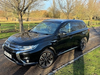 Used Mitsubishi Outlander 2015 for sale - 77445684: Photo