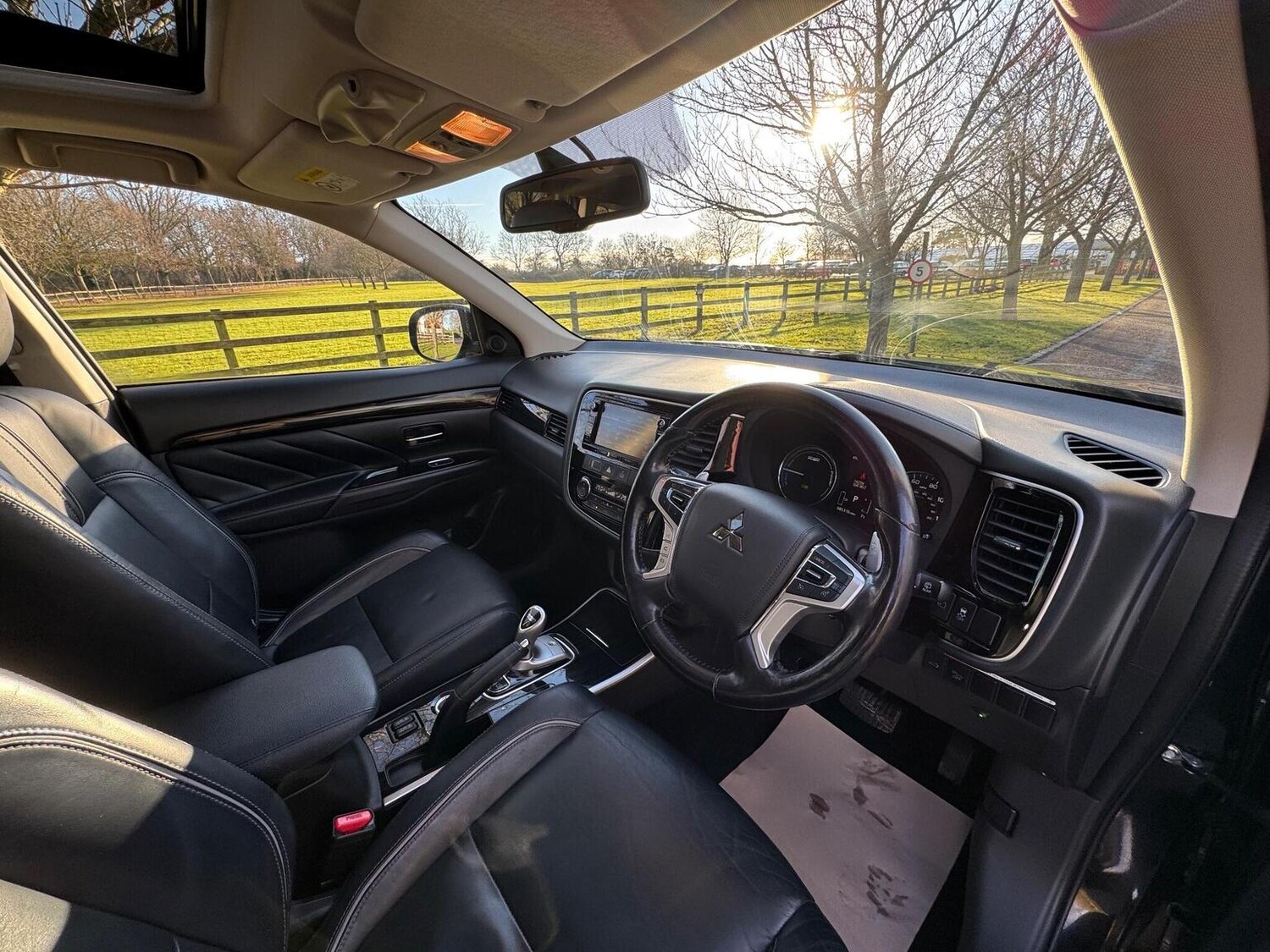 Used Mitsubishi Outlander 2015 for sale - 77445684: Photo 39