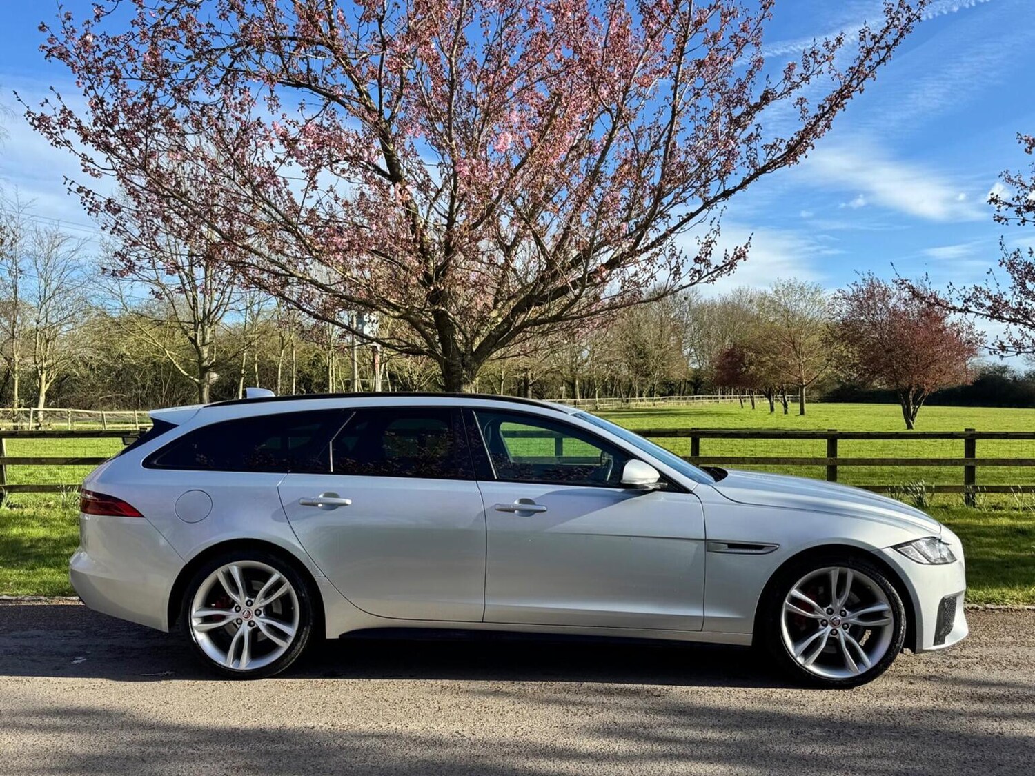 Used Jaguar XF 2019 for sale - 78149663: Photo 14