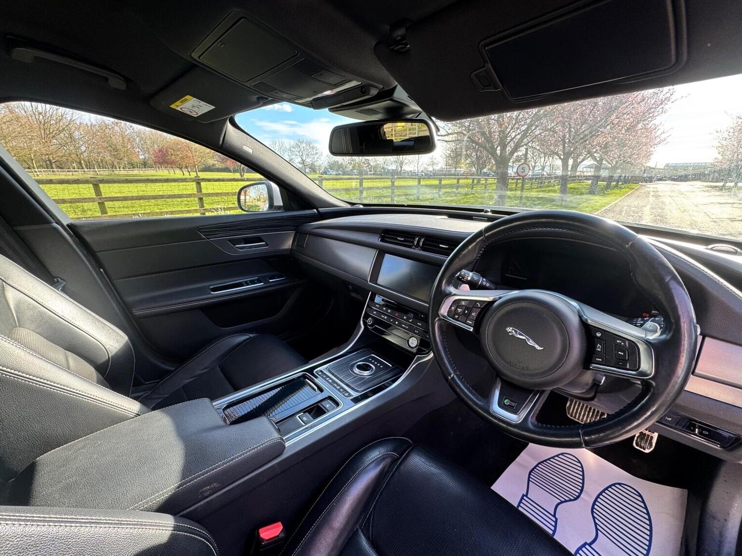 Used Jaguar XF 2019 for sale - 78149663: Photo 16