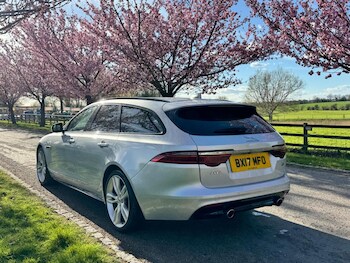 Used Jaguar XF 2017 for sale - 78149663: Photo