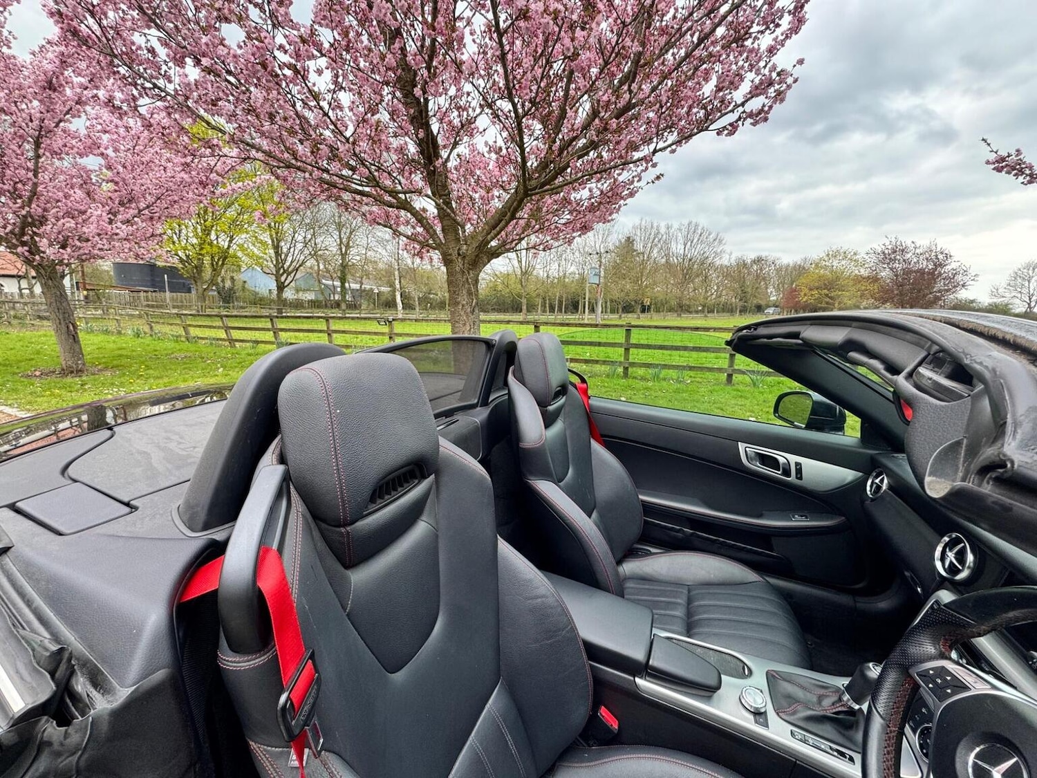 Used Mercedes-Benz SLK 2011 for sale - 77649538: Photo 28