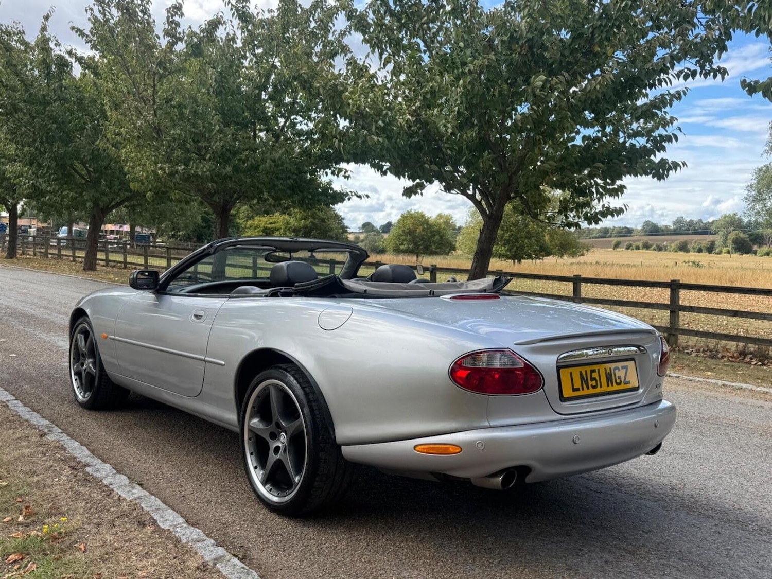 Used Jaguar XK8 2002 for sale - 77445653: Photo 15