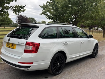 Used Skoda Octavia 2015 for sale - 77445656: Photo
