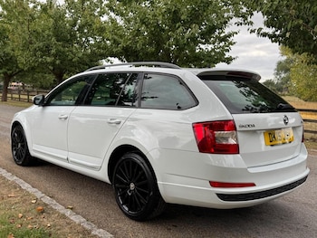 Used Skoda Octavia 2015 for sale - 77445656: Photo