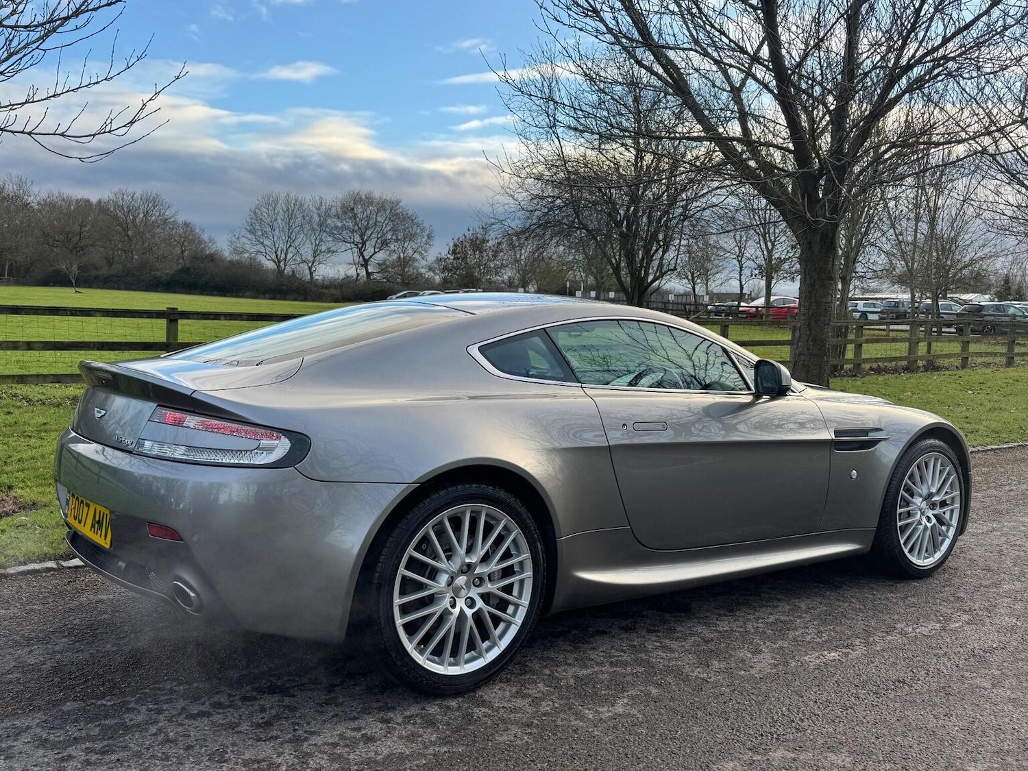 Used Aston Martin Vantage 2011 for sale - 77445672: Photo 13