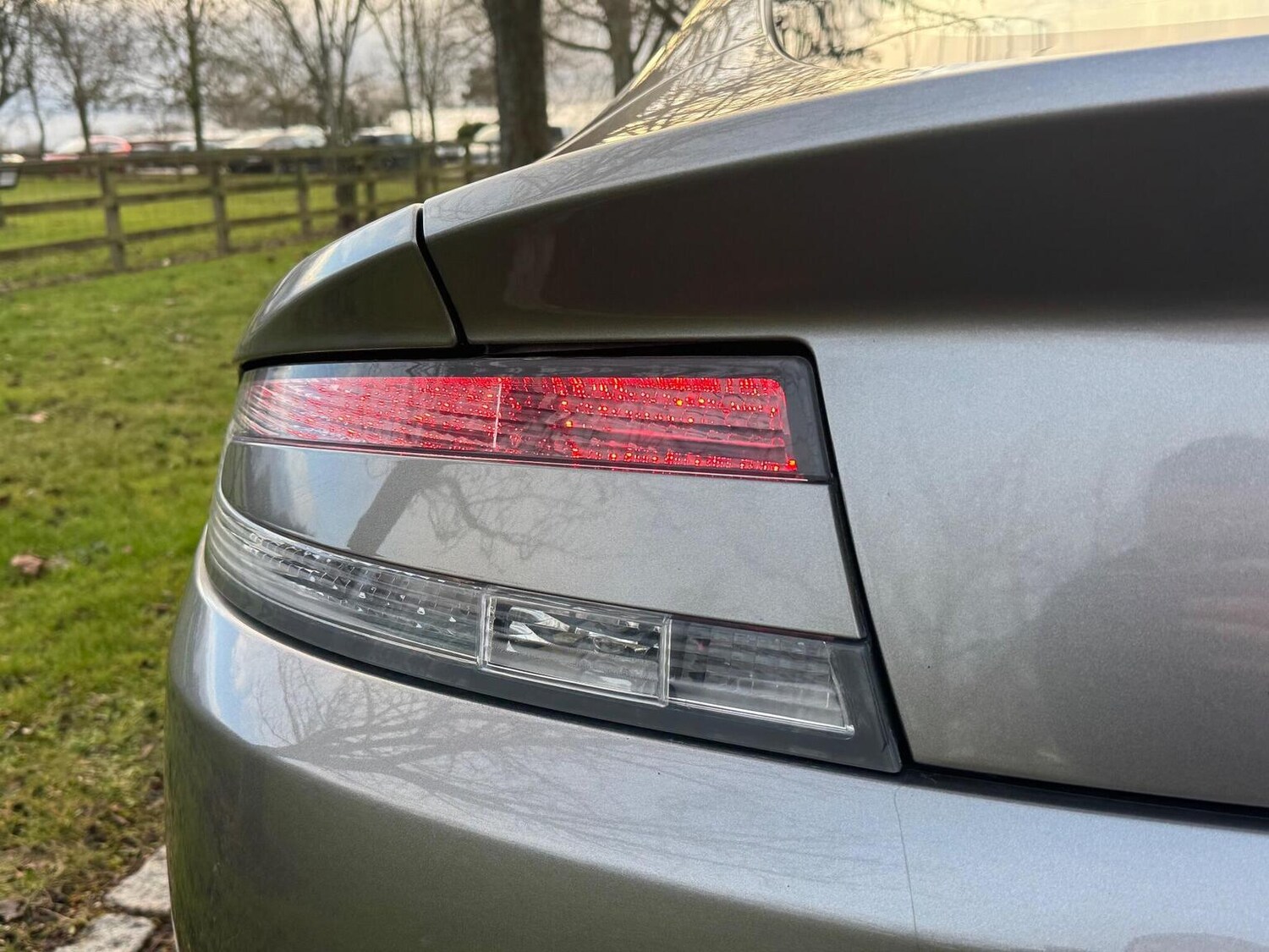 Used Aston Martin Vantage 2011 for sale - 77445672: Photo 31