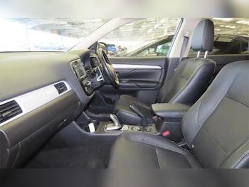 Used Mitsubishi Outlander 2015 for sale - 77616322: Photo