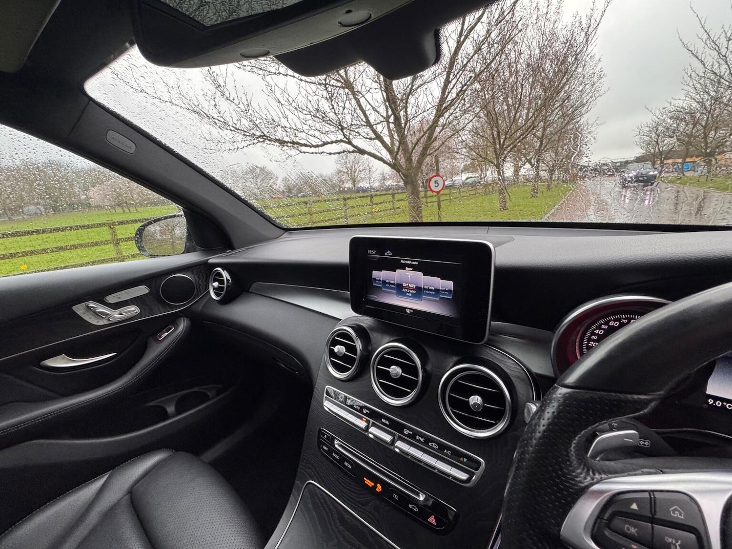 Used Mercedes-Benz GLC 2018 for sale - 77781650: Photo 16