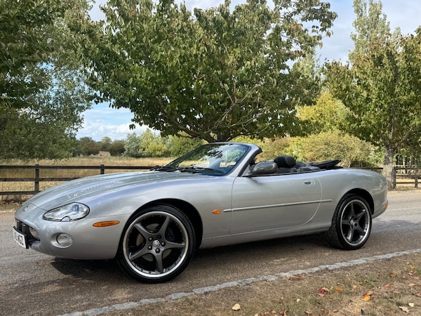 Used Jaguar XK8 2002 for sale - 75714339: Photo 24