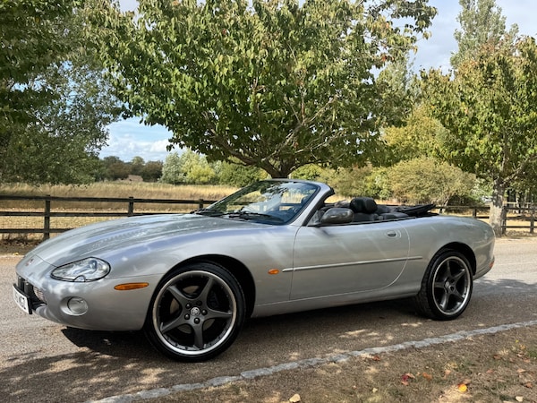 Used Jaguar XK8 2002 for sale - 75714339: Photo 25