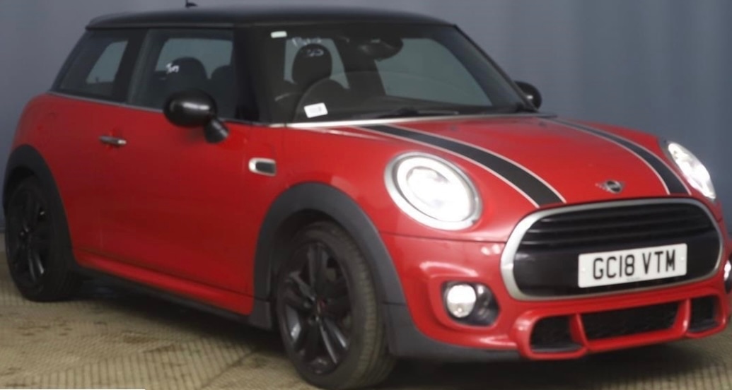 Used MINI Hatch 2018 for sale - 76576169: Photo 1