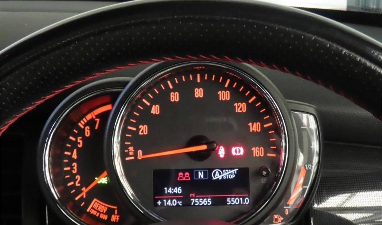 Used MINI Hatch 2018 for sale - 76576169: Photo 3