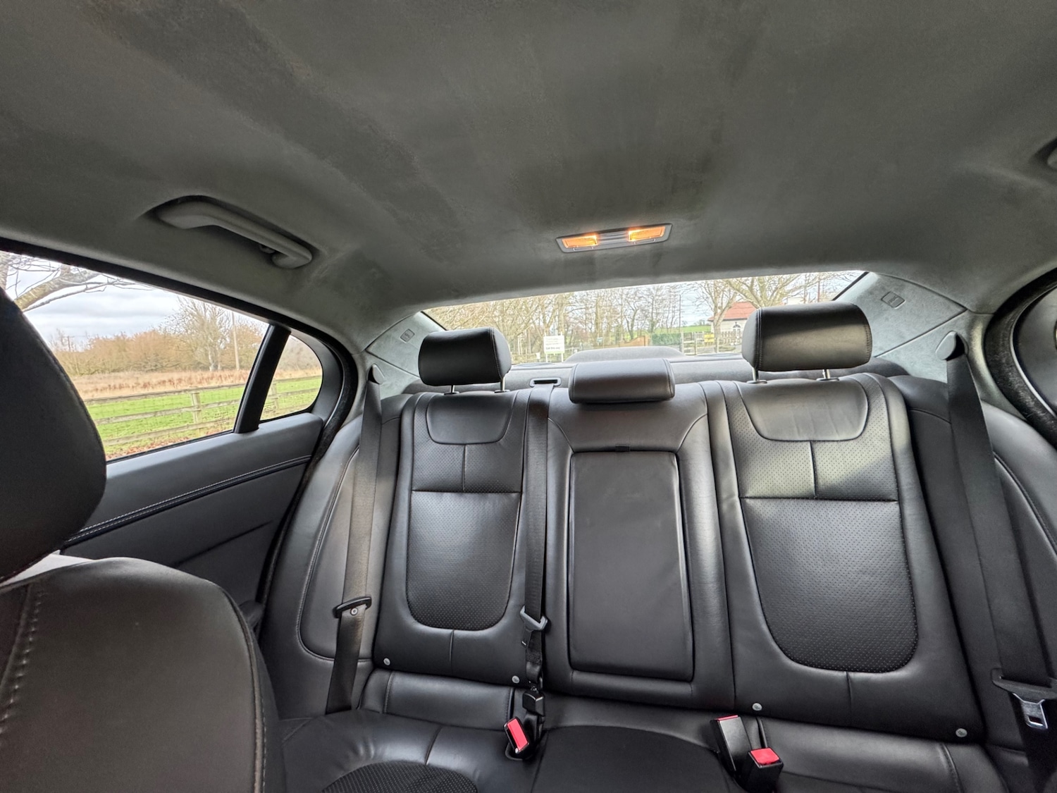 Used Jaguar XF 2011 for sale - 77166180: Photo 15