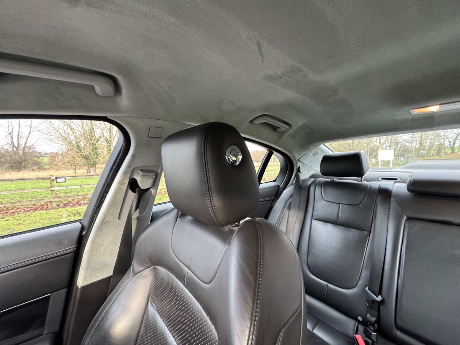 Used Jaguar XF 2011 for sale - 77166180: Photo 16