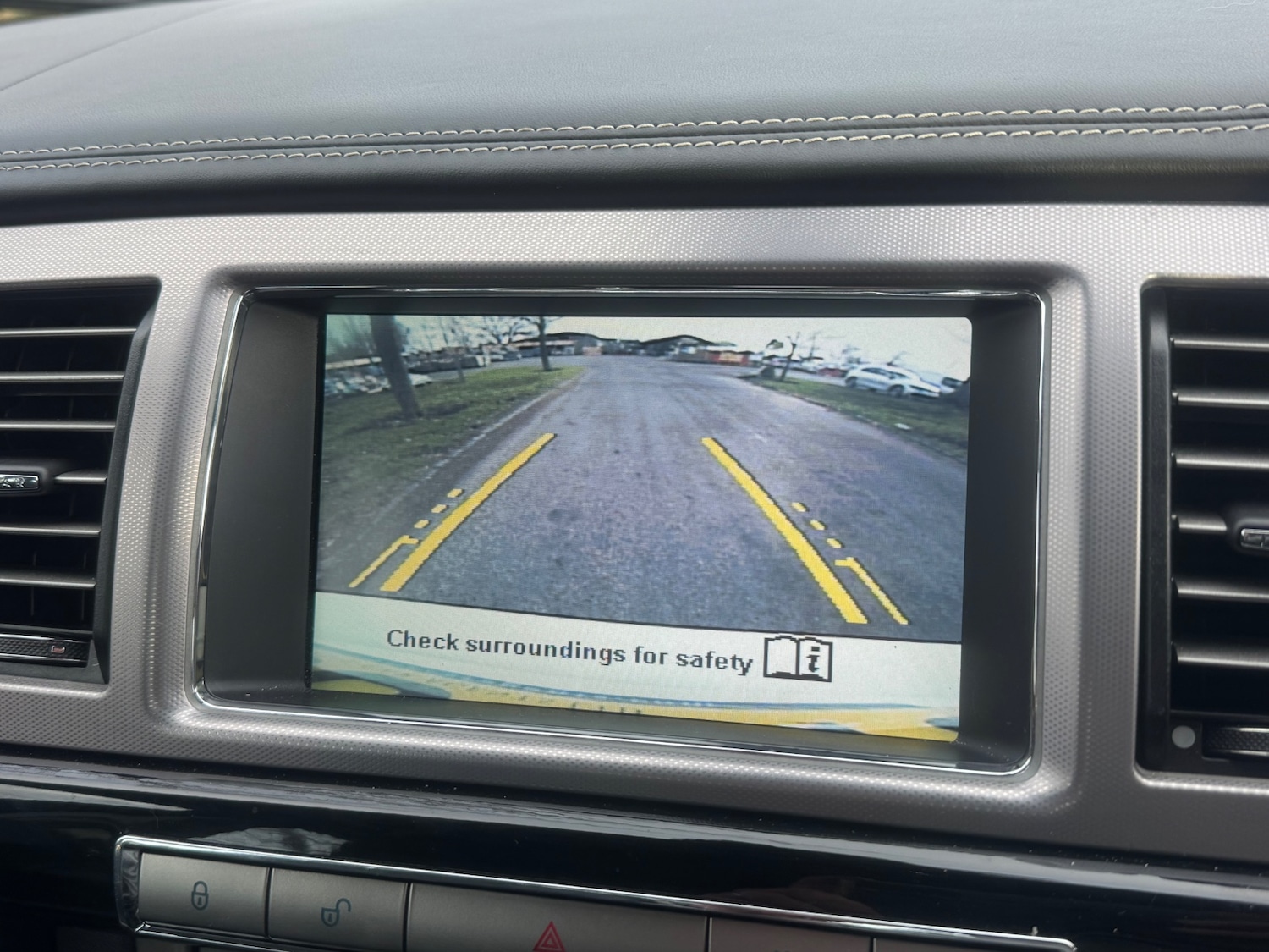 Used Jaguar XF 2011 for sale - 77166180: Photo 39