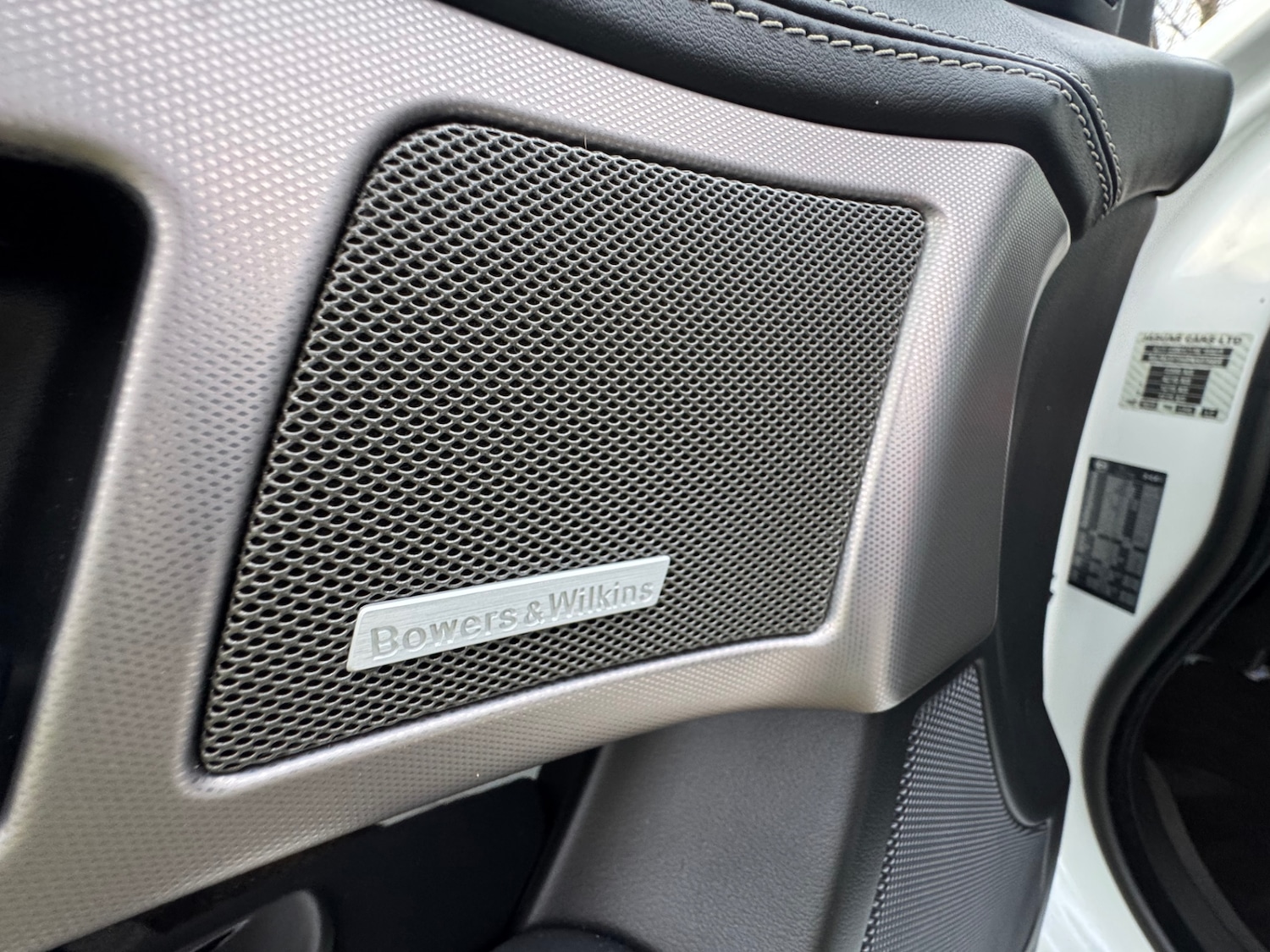 Used Jaguar XF 2011 for sale - 77166180: Photo 8