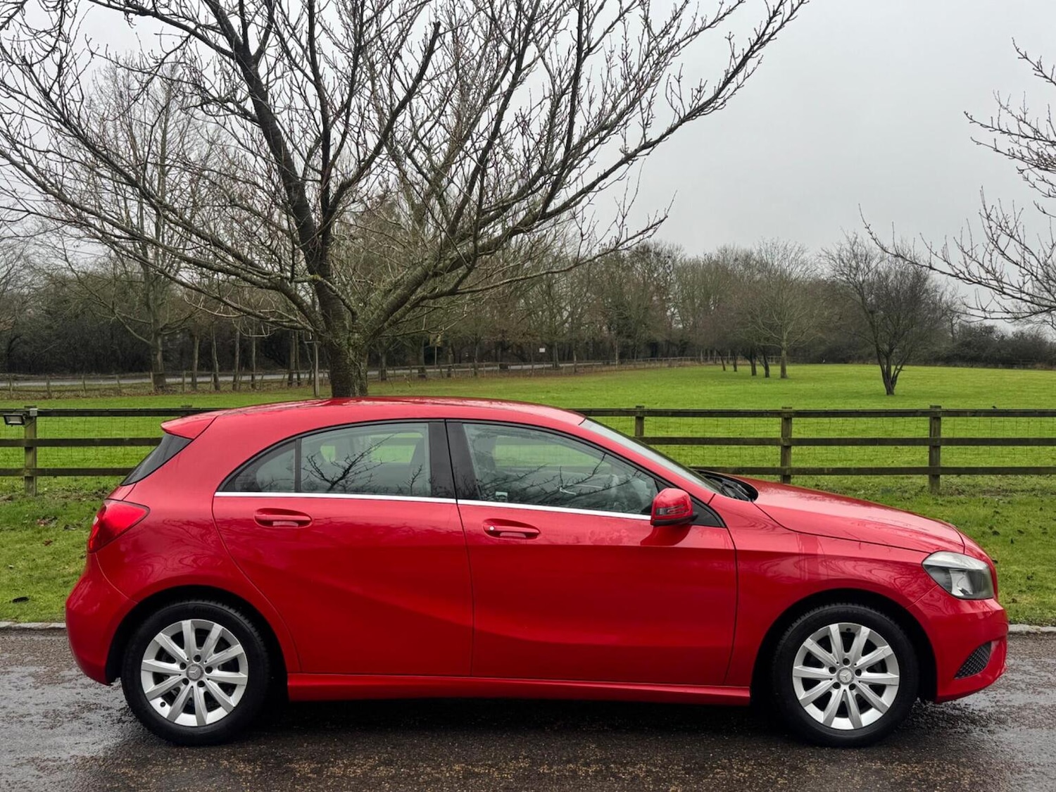 Used Mercedes-Benz A-Class 2013 for sale - 77445670: Photo 8