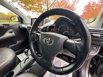 Used Toyota IQ 2009 for sale - 76413904: Photo