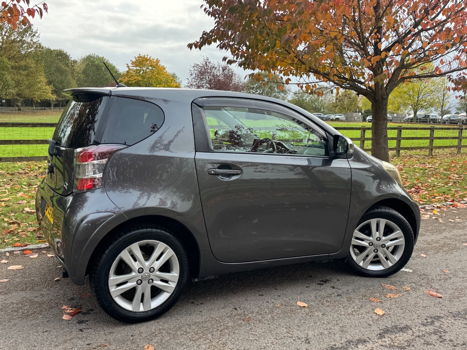 Used Toyota IQ 2009 for sale - 76413904: Photo 4