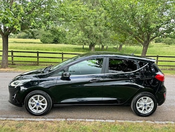 Used Ford Fiesta 2018 for sale - 78813355: Photo