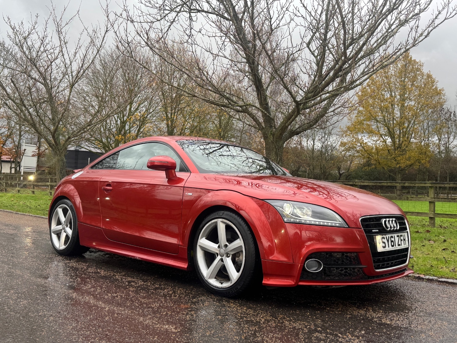 Used Audi TT 2012 for sale - 76817611: Photo 3