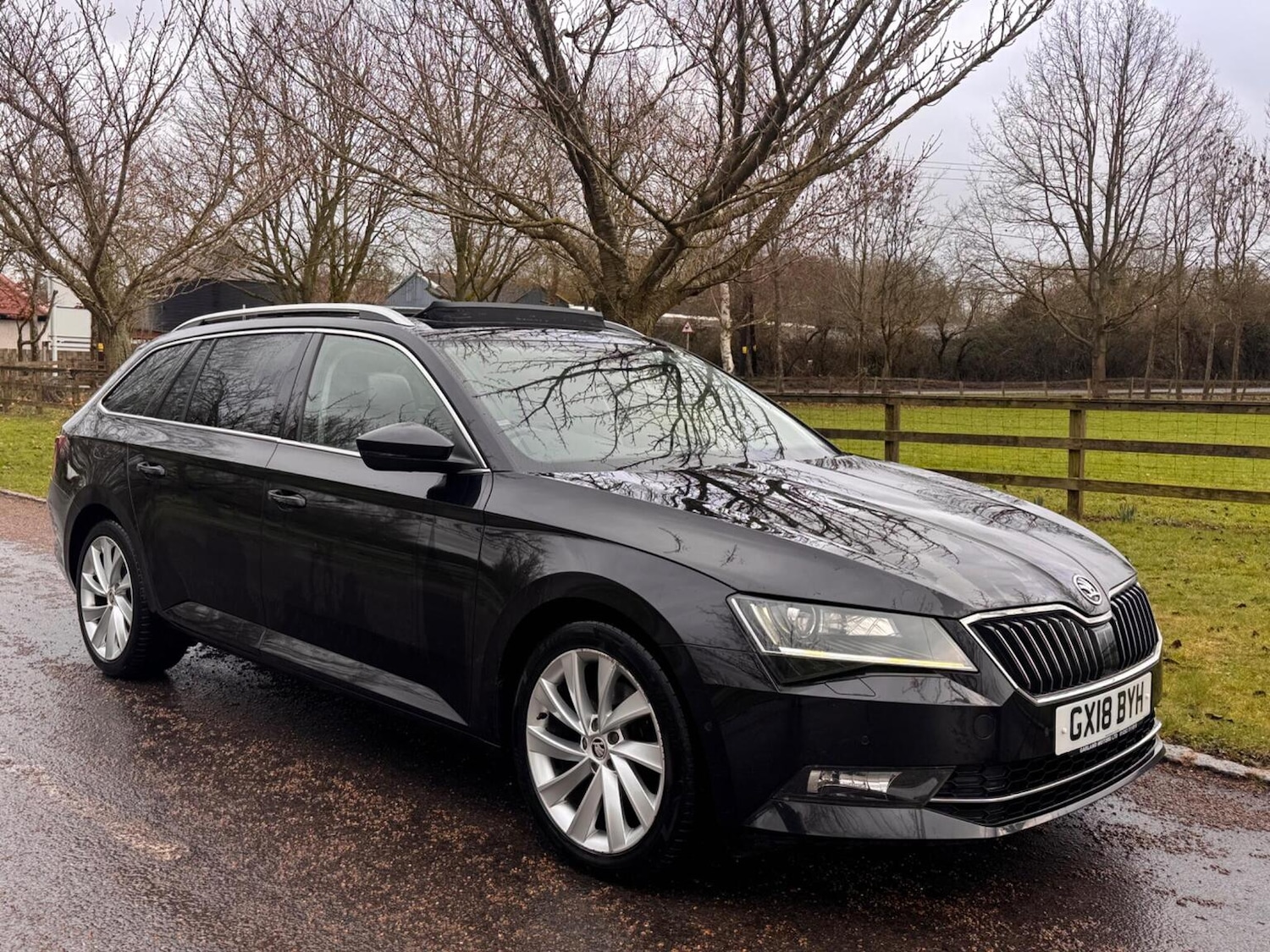 Used Skoda Superb 2018 for sale - 77622414: Photo 2