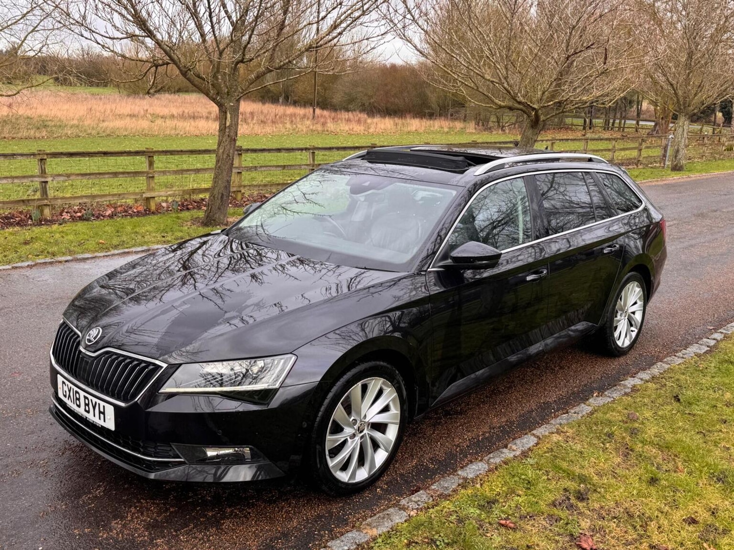 Used Skoda Superb 2018 for sale - 77622414: Photo 8