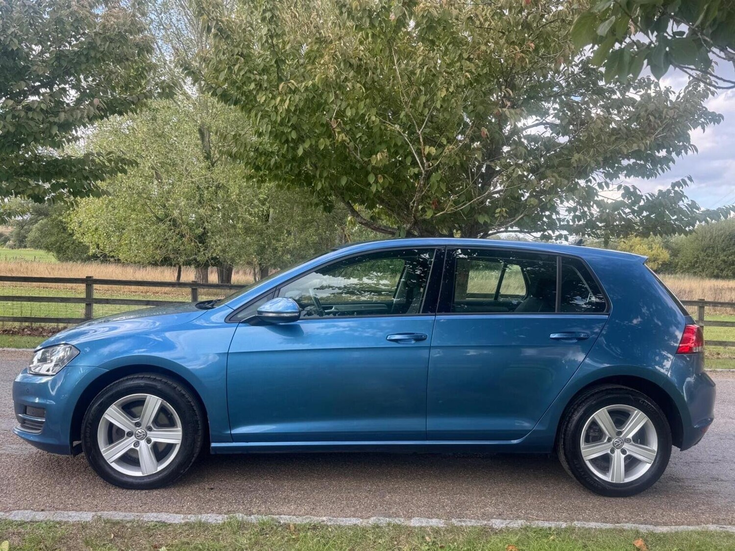 Used Volkswagen Golf 2016 for sale - 77445663: Photo 16