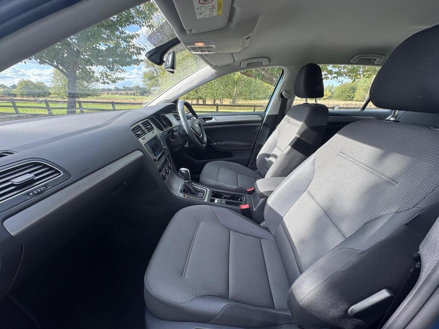 Used Volkswagen Golf 2016 for sale - 77445663: Photo 30