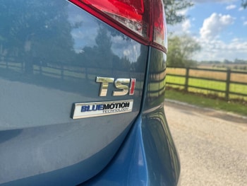 Used Volkswagen Golf 2016 for sale - 77445663: Photo