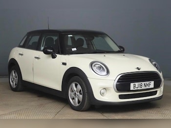 Used MINI Hatch 2018 for sale - 79240250: Photo