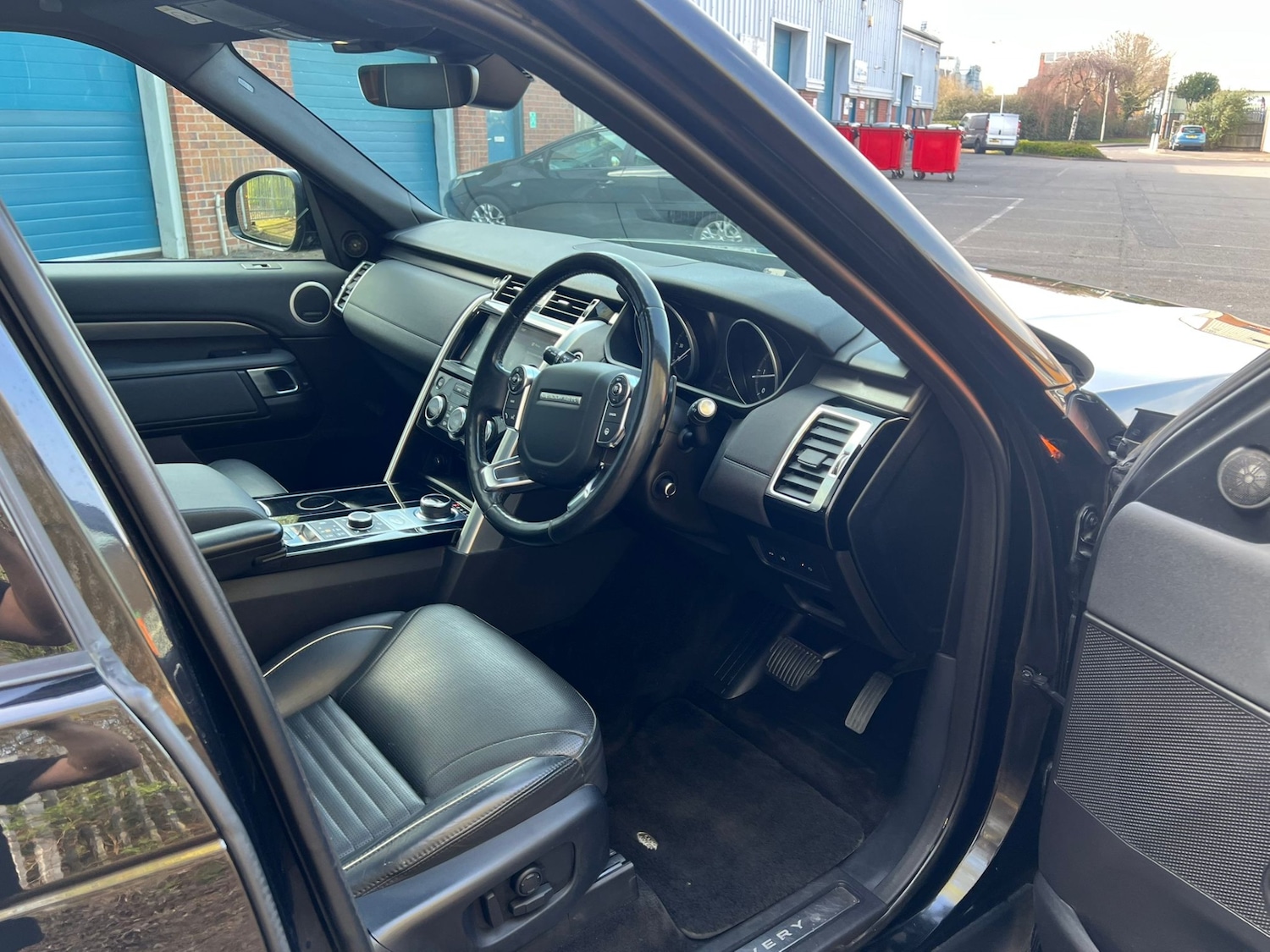 Used Land Rover Discovery 2017 for sale - 77977324: Photo 7