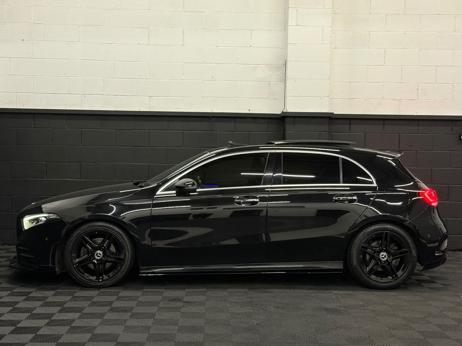 Used Mercedes-Benz A-Class 2018 for sale - 77137763: Photo 6