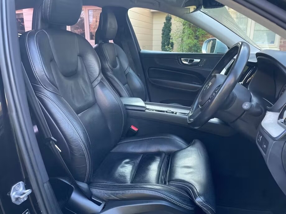 Used Volvo XC60 2018 for sale - 77980809: Photo 8