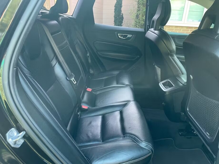 Used Volvo XC60 2018 for sale - 77980809: Photo 9