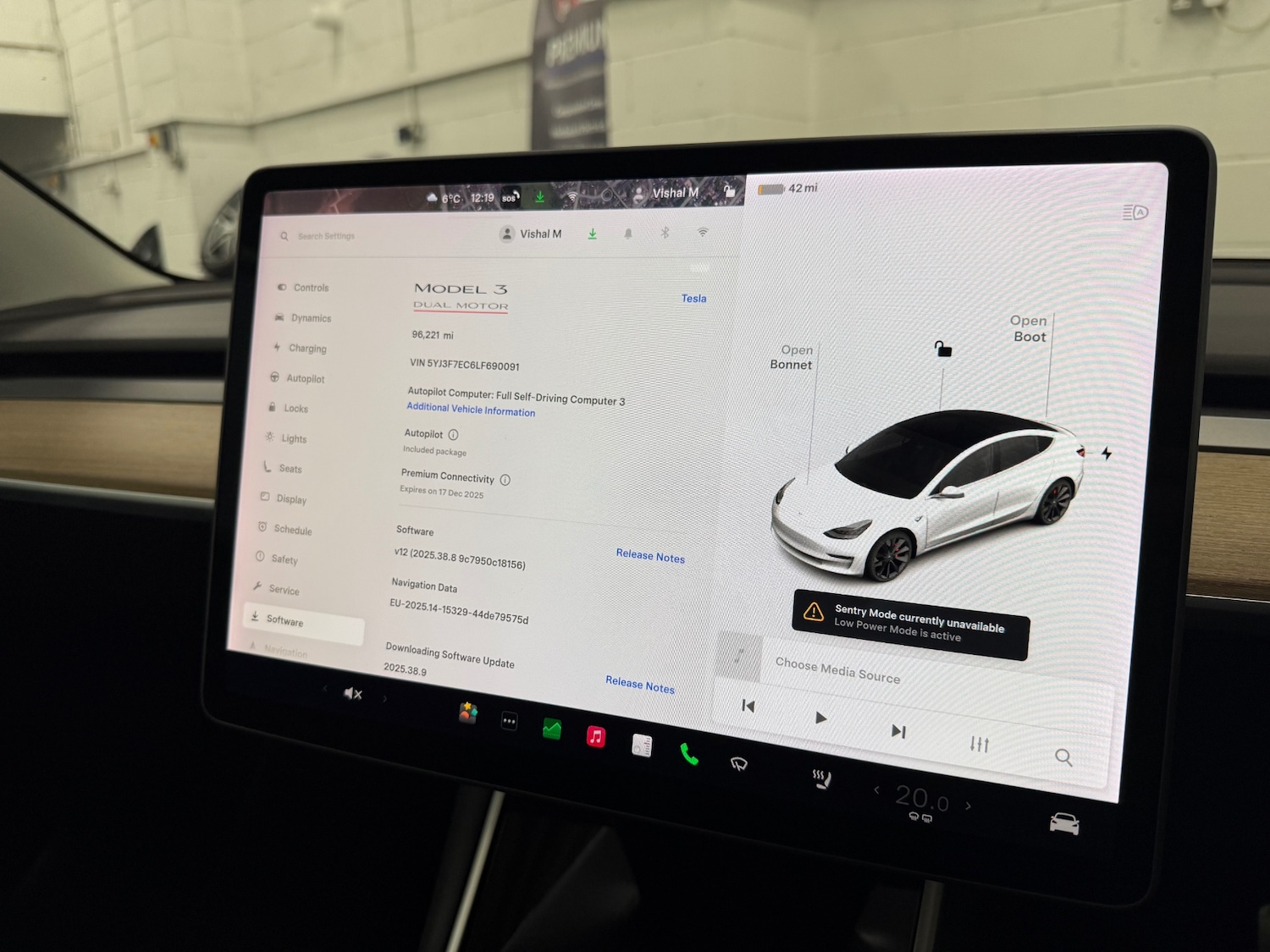 Used Tesla Model 3 2020 for sale - 76589753: Photo 28