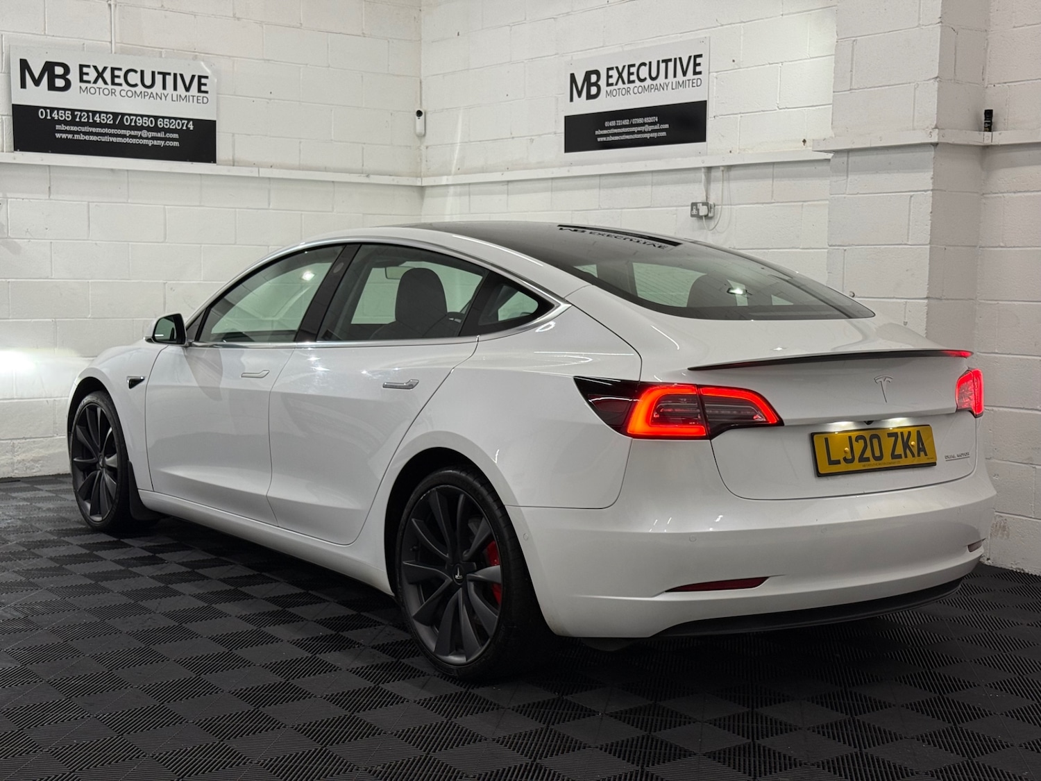 Used Tesla Model 3 2020 for sale - 76589753: Photo 5